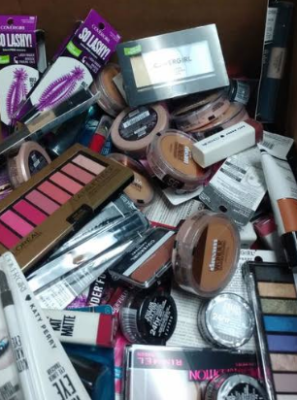 Caja de 100 cosméticos photo review